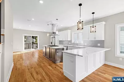 780 Edgewood Lane B #B, Cliffside Park, NJ 07010 - Photo 18