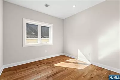 780 Edgewood Lane B #B, Cliffside Park, NJ 07010 - Photo 12