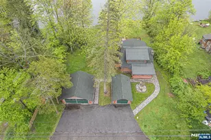 121 Bearfort Rd, West Milford, NJ 07480 - Photo 4