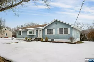 48 Deerfield Rd, Wayne, NJ 07470 - Photo 2