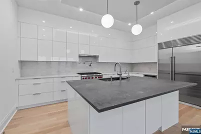 620 Bloomfield Avenue Ph-B #PH-B, Bloomfield, NJ 07003 - Photo 2