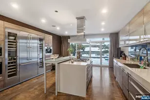 760 Undercliff B, Edgewater, NJ 07020 - Photo 2