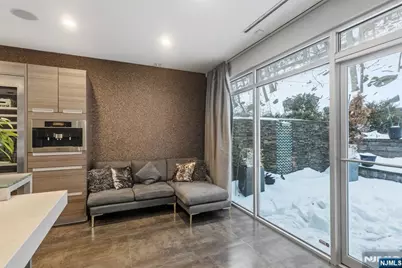 760 Undercliff, Edgewater, NJ 07020 - Photo 14