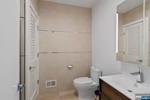 10 Bright Street 1, Jersey City, NJ 07302 - Photo 10