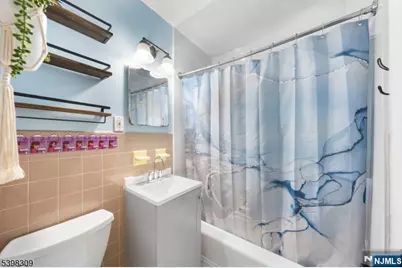 26 Edward Court, Clifton, NJ 07011 - Photo 16