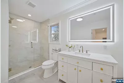 6 Colony, North Caldwell, NJ 07006 - Photo 30