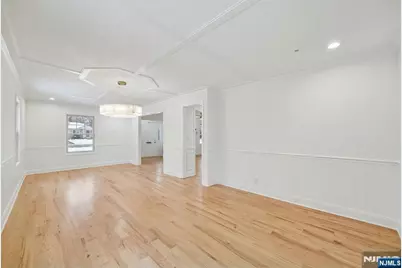 6 Colony, North Caldwell, NJ 07006 - Photo 10