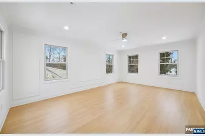 6 Colony, North Caldwell, NJ 07006 - Photo 22