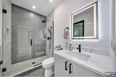 17 Belvedere Drive, Livingston, NJ 07039 - Photo 18