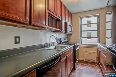 8400 Jfk Blvd E 2B #2B, North Bergen, NJ 07047 - Photo 16