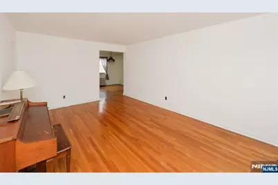 50 S 1st Street 3A #3A, Bergenfield, NJ 07621 - Photo 6