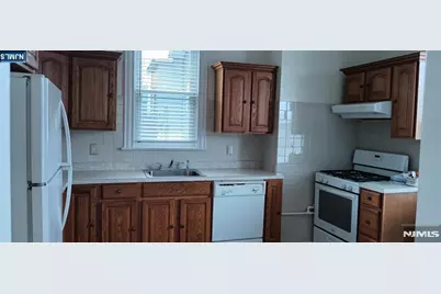 477 Broad Street 2 #2, Carlstadt, NJ 07072 - Photo 4