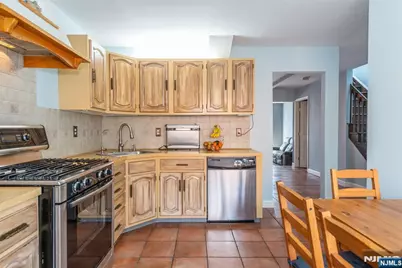 16 Brookside Heights 16G #16G, Wanaque, NJ 07465 - Photo 6