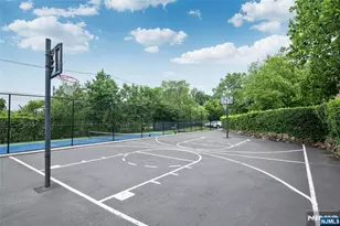 181 Long Hill Road 2-8, Little Falls Township, NJ 07424 - Photo 4