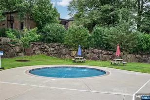 181 Long Hill Road 2-8, Little Falls Township, NJ 07424 - Photo 8