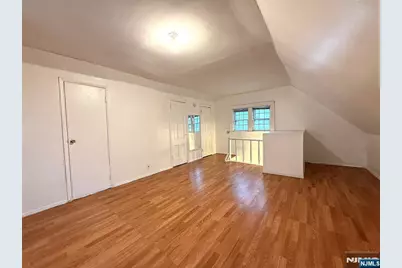283 Mortimer Avenue 2nd Fl #2nd fl, Rutherford, NJ 07070 - Photo 24