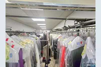 453 Palisade Avenue, Cliffside Park, NJ 07010 - Photo 6