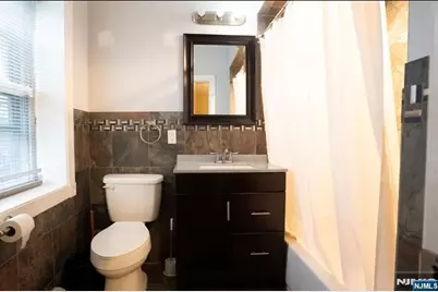 480 Westminster Place, Lodi, NJ 07644 - Photo 4