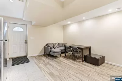 96 N 5th Street, Newark, NJ 07107 - Photo 22