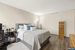 1 Horizon Road 806, Fort Lee, NJ 07024 - Photo 10