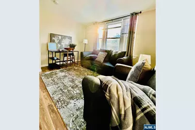138 Park Avenue, East Rutherford, NJ 07073 - Photo 4