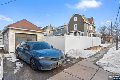 221 Westfield Avenue, Roselle Park, NJ 07204 - Photo 32