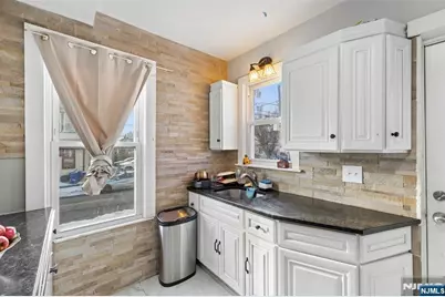 221 Westfield Avenue, Roselle Park, NJ 07204 - Photo 18