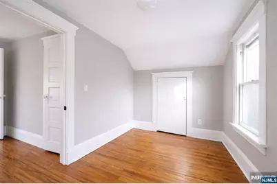 754 Wyckoff Avenue, Wyckoff Township, NJ 07481 - Photo 24