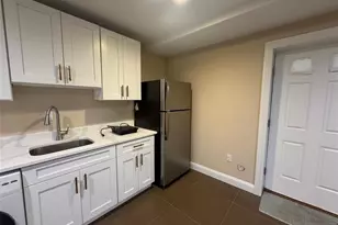 64A W Harwood Terrace Ground Fl, Palisades Park, NJ 07650 - Photo 2