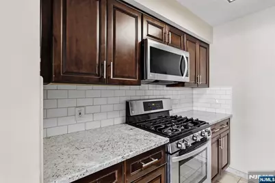 7400 Boulevard East 3C #3C, North Bergen, NJ 07047 - Photo 10