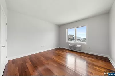 5105 City Place 5105 #5105, Edgewater, NJ 07020 - Photo 16