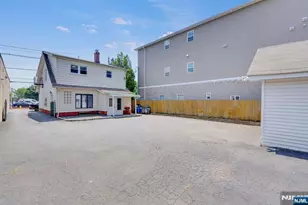 106 Broughton Ave, Bloomfield, NJ 07003 - Photo 4