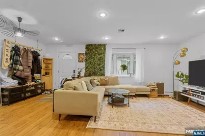 515 44th Street Rear House #Rear House, Union City, NJ 07087 - Photo 4