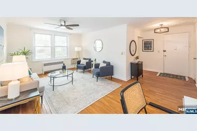 101 Gates Avenue 2A #2A, Montclair, NJ 07042 - Photo 2