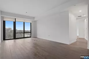 320 Adolphus Ave 812, Cliffside Park, NJ 07010 - Photo 8