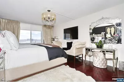 160 Overlook Avenue 4C #4C, Hackensack, NJ 07601 - Photo 30