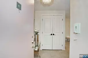 160 Overlook Ave 4C, Hackensack, NJ 07601 - Photo 8