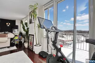 160 Overlook Ave 4C, Hackensack, NJ 07601 - Photo 20