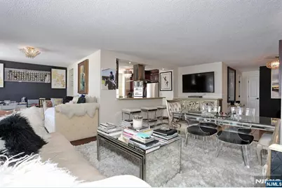 160 Overlook Avenue 4C #4C, Hackensack, NJ 07601 - Photo 14