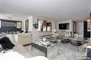 160 Overlook Ave 4C, Hackensack, NJ 07601 - Photo 14