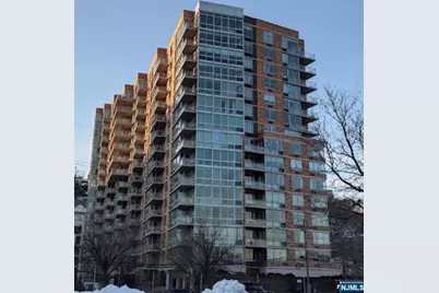316 Hudson Park, Edgewater, NJ 07020 - Photo 1