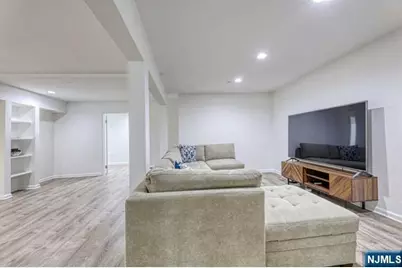 13 Cliff Drive, Englewood, NJ 07631 - Photo 20