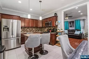 7 Martin St, Paterson, NJ 07501 - Photo 4