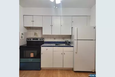 201 12th Street 6 #6, Palisades Park, NJ 07650 - Photo 6