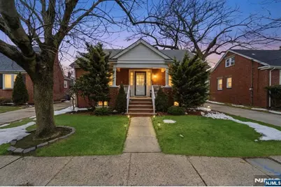 142 Liberty Street, Woodbridge Township, NJ 08863 - Photo 4