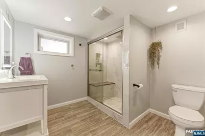 142 Liberty Street, Woodbridge Township, NJ 08863 - Photo 28