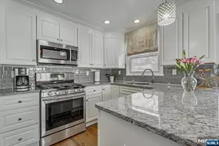 491 Dorchester Rd, Ridgewood, NJ 07450 - Photo 6