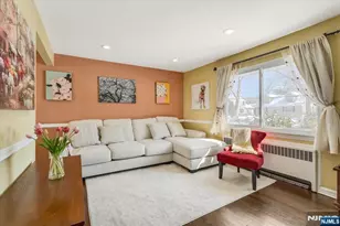 491 Dorchester Rd, Ridgewood, NJ 07450 - Photo 2