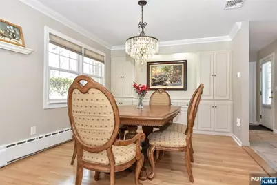 339 Kay Lane, Wyckoff Township, NJ 07481 - Photo 4