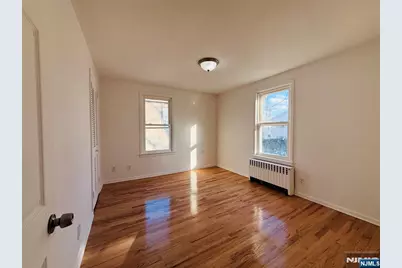 86 Main Street 2 Nd Floor #2 nd floor, Bergenfield, NJ 07621 - Photo 2